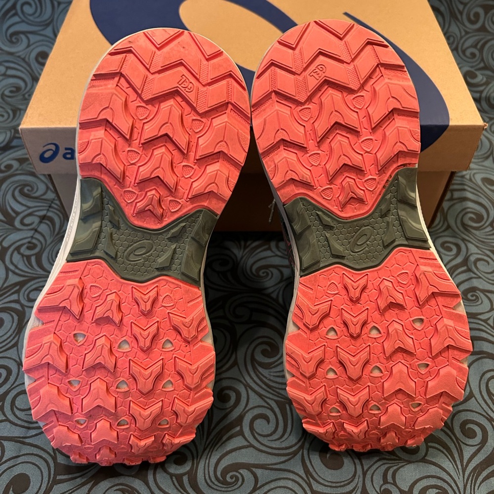 ASICS Women's Gel-Venture 9 Athletic Shoes - Ivy and Papaya - Picture 5 of 9